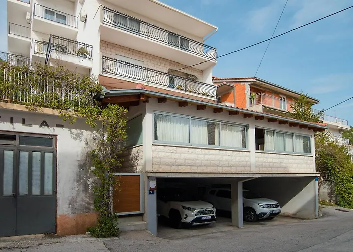 Neno Apartment *