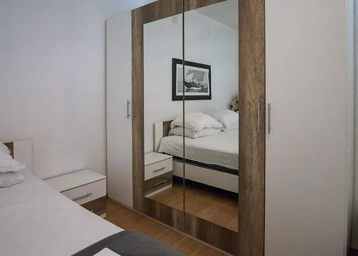 Neno Apartment Dugi Rat